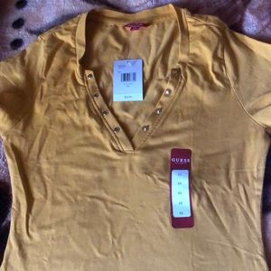 Guess shirts 👌🏻